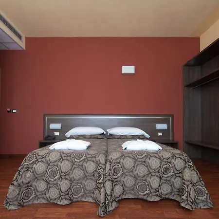 Formula & Puravita Hotel